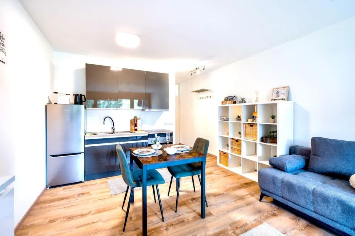 Relaxapartments Black Forest Emotion Mit Sonnenbalkon Mit Blick Auf Den Kurpark, Schnelles Internet, Naehe Triberger Wasserfaelle, Fuer Bis Zu 2 Personen Schönwalde المظهر الخارجي الصورة